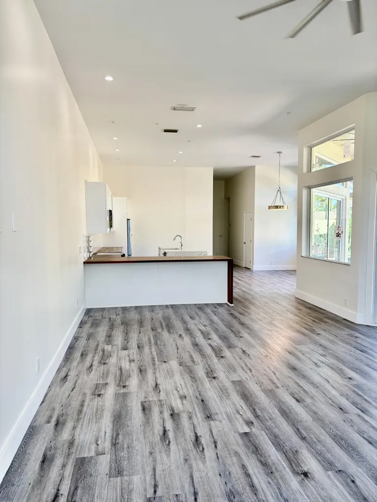 5865 NW 125th Avenue Coral Springs FL 33076