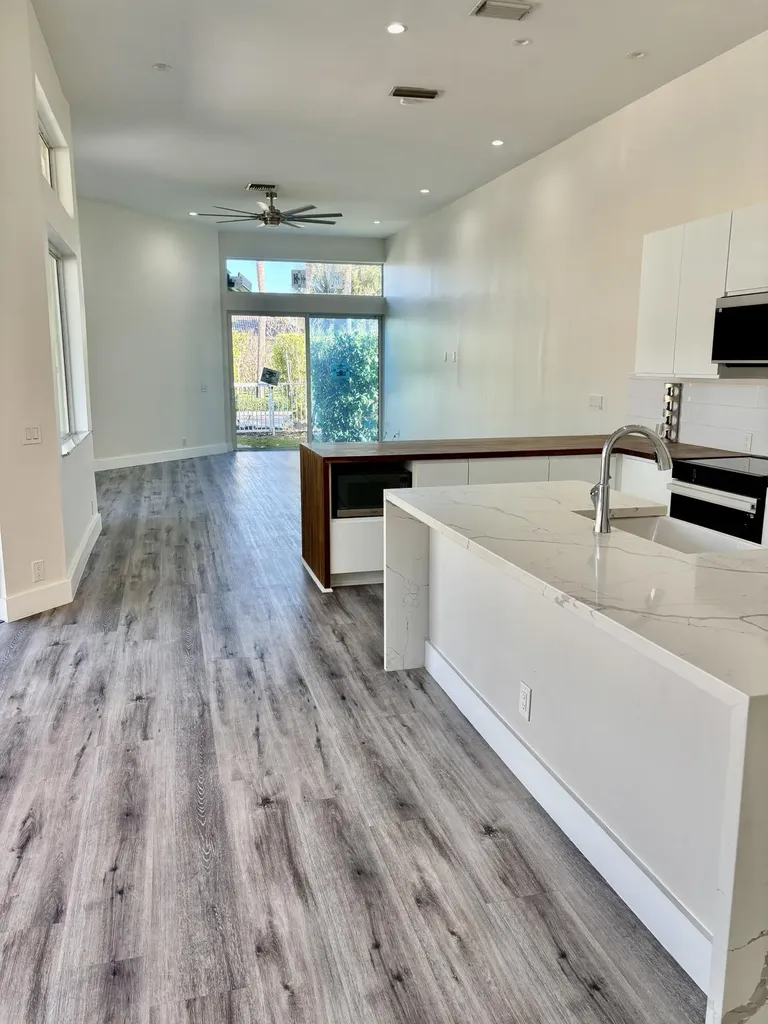 5865 NW 125th Avenue Coral Springs FL 33076