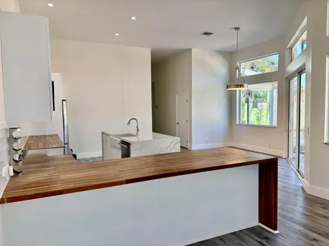 5865 NW 125th Avenue Coral Springs FL 33076