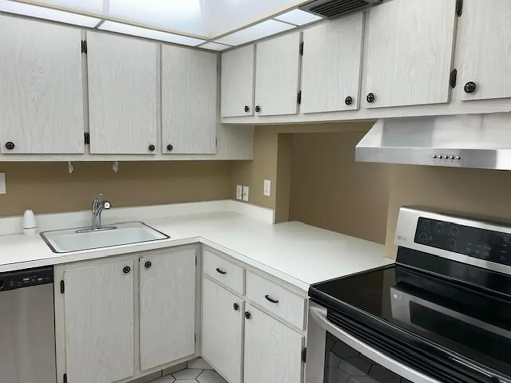 160 Lake Gloria Drive West Palm Beach FL 33411