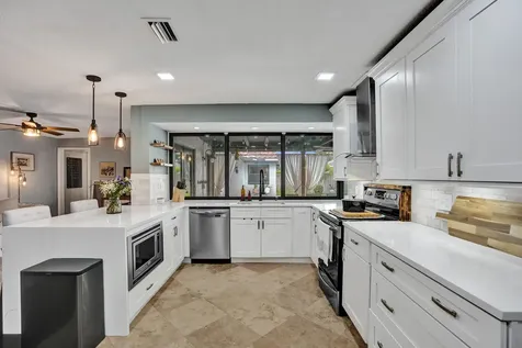 8500 NW 19th Drive Coral Springs FL 33071