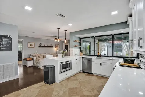 8500 NW 19th Drive Coral Springs FL 33071