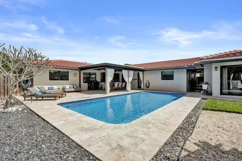 8500 NW 19th Drive Coral Springs FL 33071