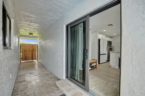 8500 NW 19th Drive Coral Springs FL 33071