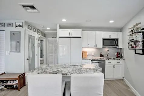 8500 NW 19th Drive Coral Springs FL 33071