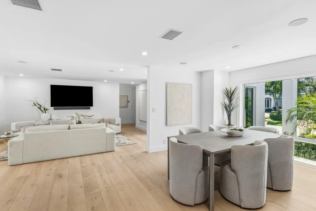735 NE 6th Street Boca Raton FL 33432