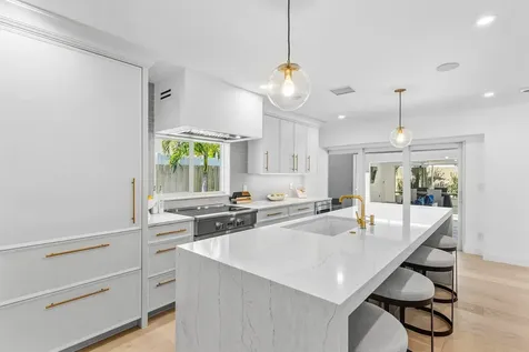 735 NE 6th Street Boca Raton FL 33432