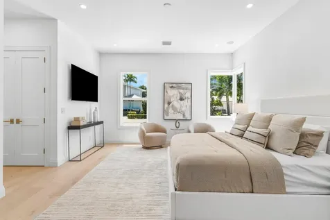 735 NE 6th Street Boca Raton FL 33432