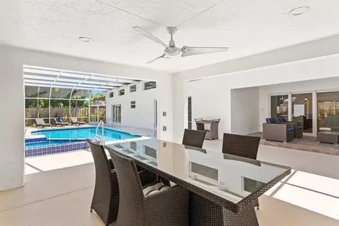 735 NE 6th Street Boca Raton FL 33432
