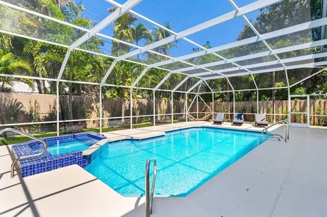735 NE 6th Street Boca Raton FL 33432
