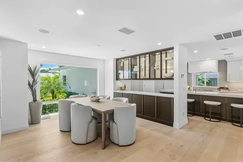 735 NE 6th Street Boca Raton FL 33432