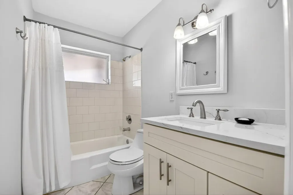 2783 E Dudley Drive Drive E West Palm Beach FL 33415