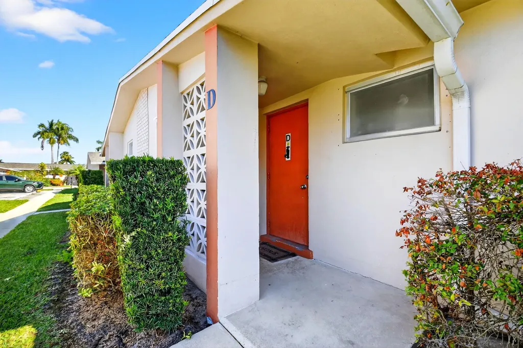 2783 E Dudley Drive Drive E West Palm Beach FL 33415