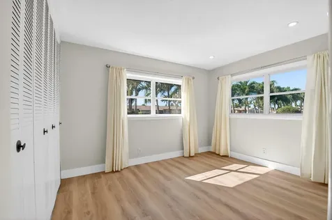 2783 E Dudley Drive West Palm Beach FL 33415