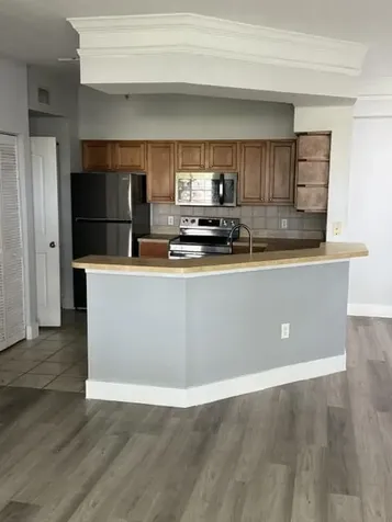 9905 Baywinds Drive West Palm Beach FL 33411
