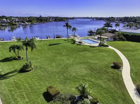478 Tequesta Drive Tequesta FL 33469