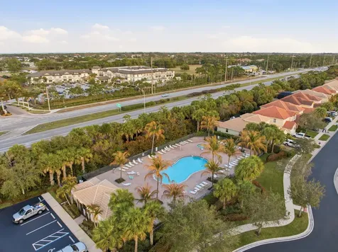 5935 SE Crooked Oak Avenue Hobe Sound FL 33455