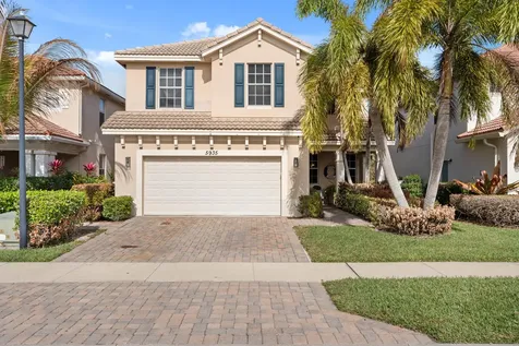 5935 SE Crooked Oak Avenue Hobe Sound FL 33455