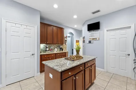 5935 SE Crooked Oak Avenue Hobe Sound FL 33455