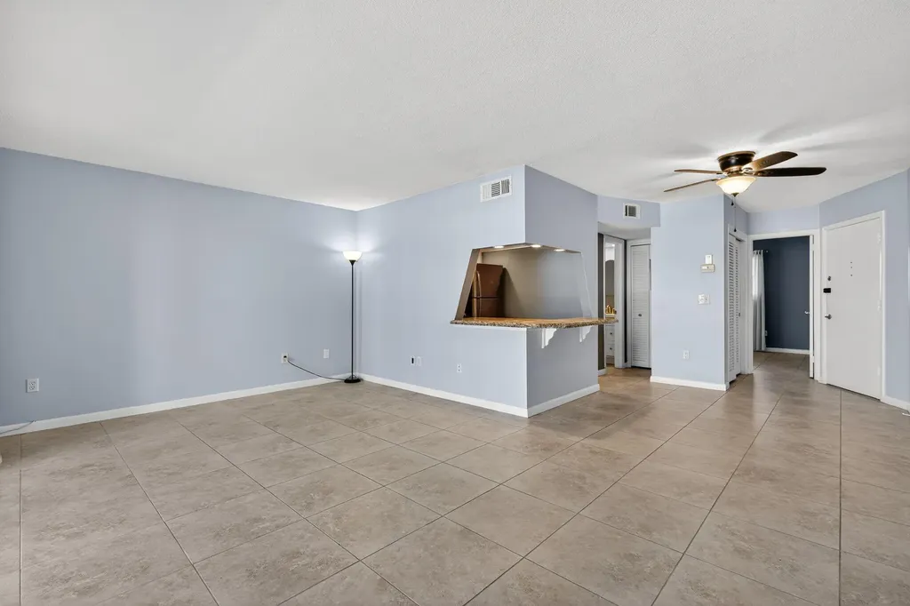 121 Wettaw Lane North Palm Beach FL 33408