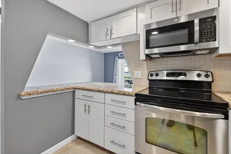 121 Wettaw Lane North Palm Beach FL 33408