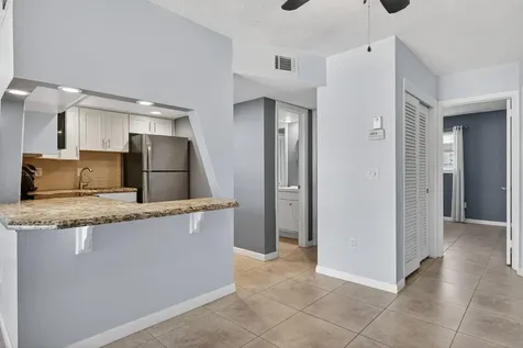 121 Wettaw Lane North Palm Beach FL 33408