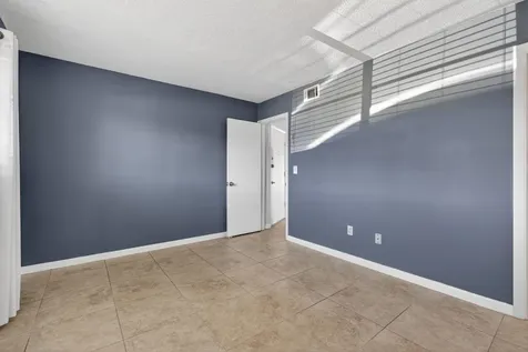 121 Wettaw Lane North Palm Beach FL 33408