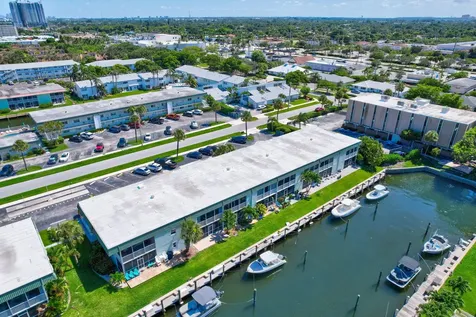 121 Wettaw Lane North Palm Beach FL 33408