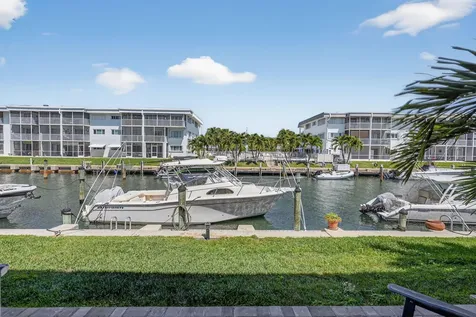 121 Wettaw Lane North Palm Beach FL 33408