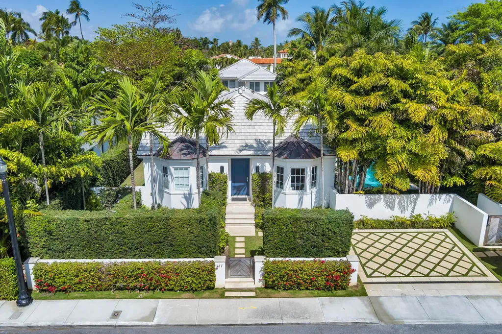 417 Seaview Avenue Palm Beach FL 33480