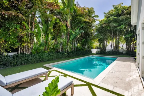 417 Seaview Avenue Palm Beach FL 33480