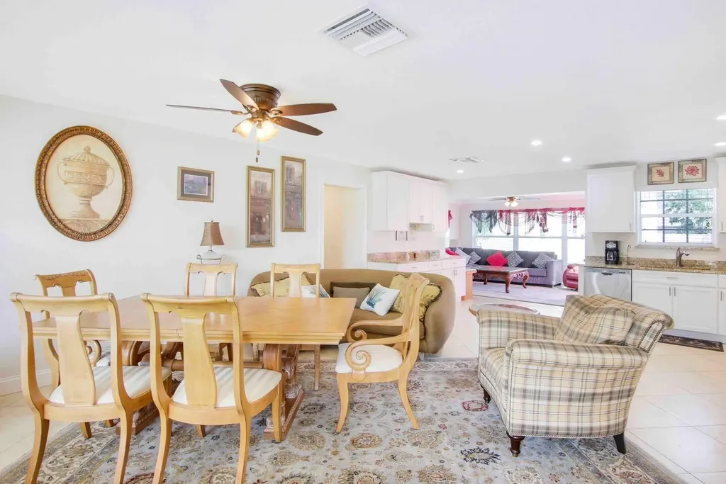 19185 SE Homewood Avenue Jupiter FL 33469