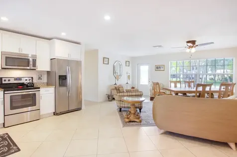 19185 SE Homewood Avenue Jupiter FL 33469