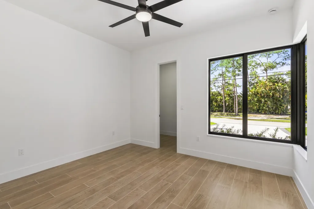17107 W Sycamore Drive W The Acreage FL 33470