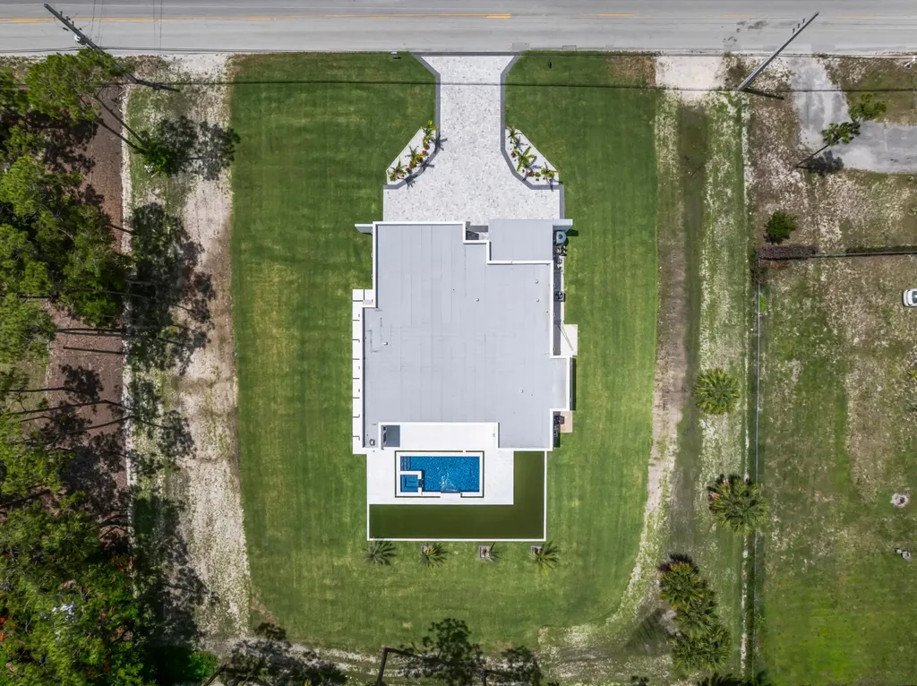 17107 W Sycamore Drive W The Acreage FL 33470