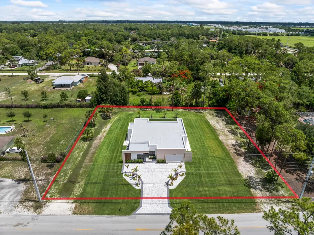 17107 W Sycamore Drive W The Acreage FL 33470