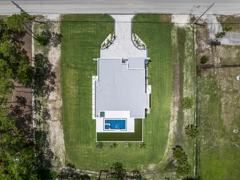 17107 W Sycamore Drive W The Acreage FL 33470