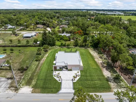 17107 W Sycamore Drive W The Acreage FL 33470