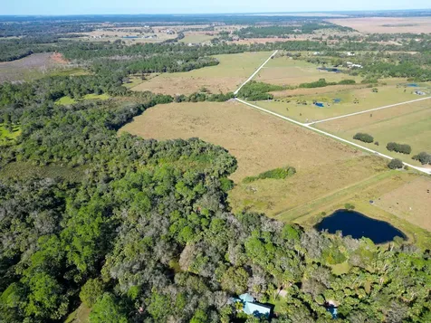 3702 SW Wild Turkey Lane Okeechobee FL 34974