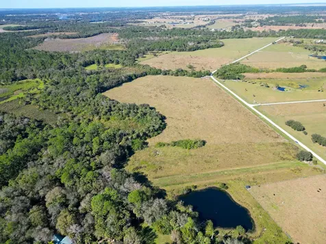 3702 SW Wild Turkey Lane Okeechobee FL 34974