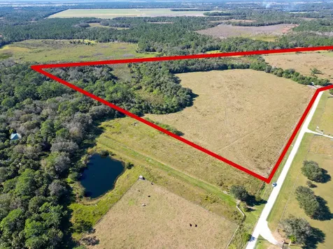 3702 SW Wild Turkey Lane Okeechobee FL 34974