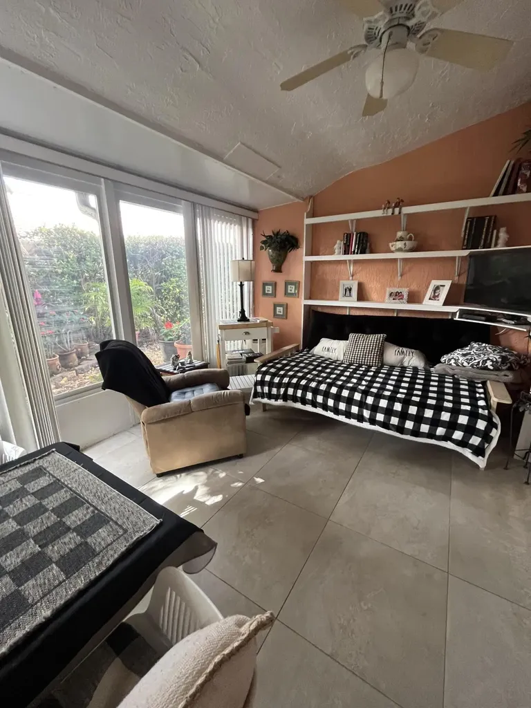 6108 Petunia Road Delray Beach FL 33484