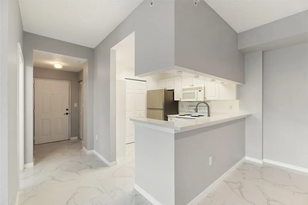 2917 Tuscany Court Palm Beach Gardens FL 33410