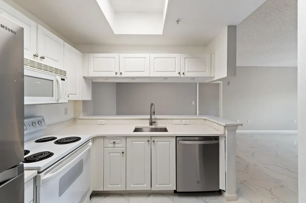 2917 Tuscany Court Palm Beach Gardens FL 33410