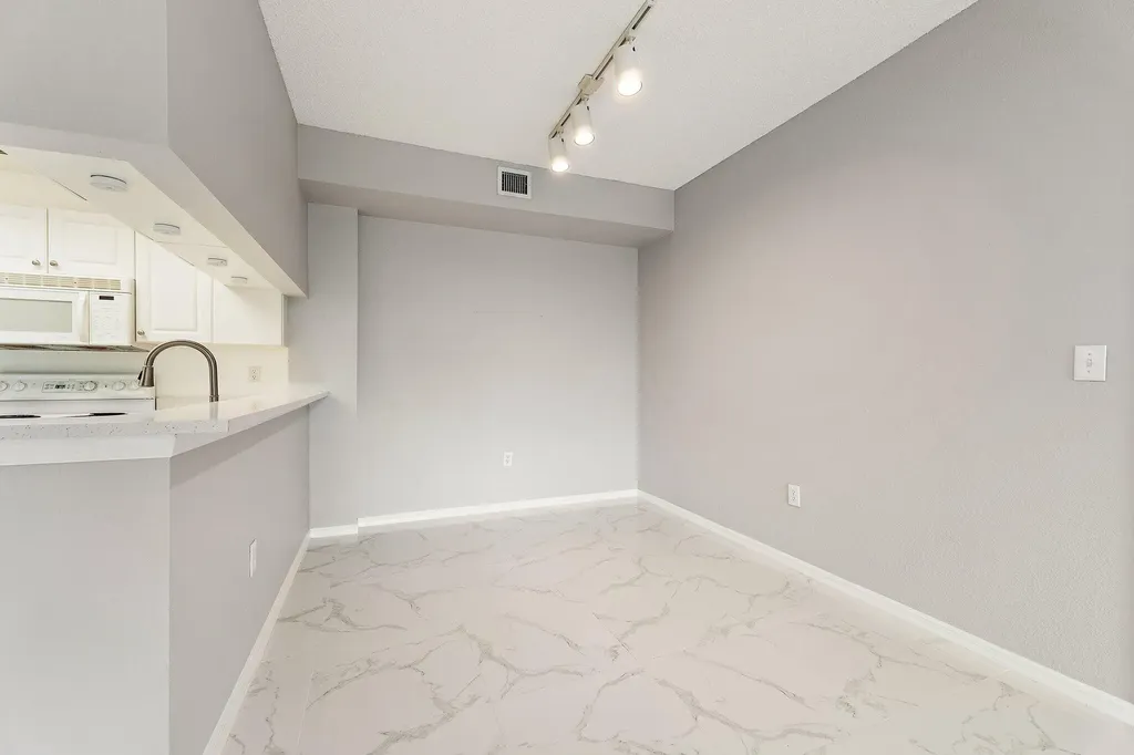 2917 Tuscany Court Palm Beach Gardens FL 33410