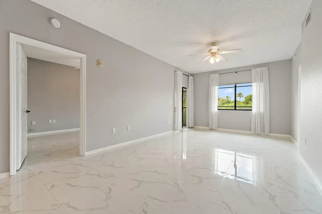 2917 Tuscany Court Palm Beach Gardens FL 33410