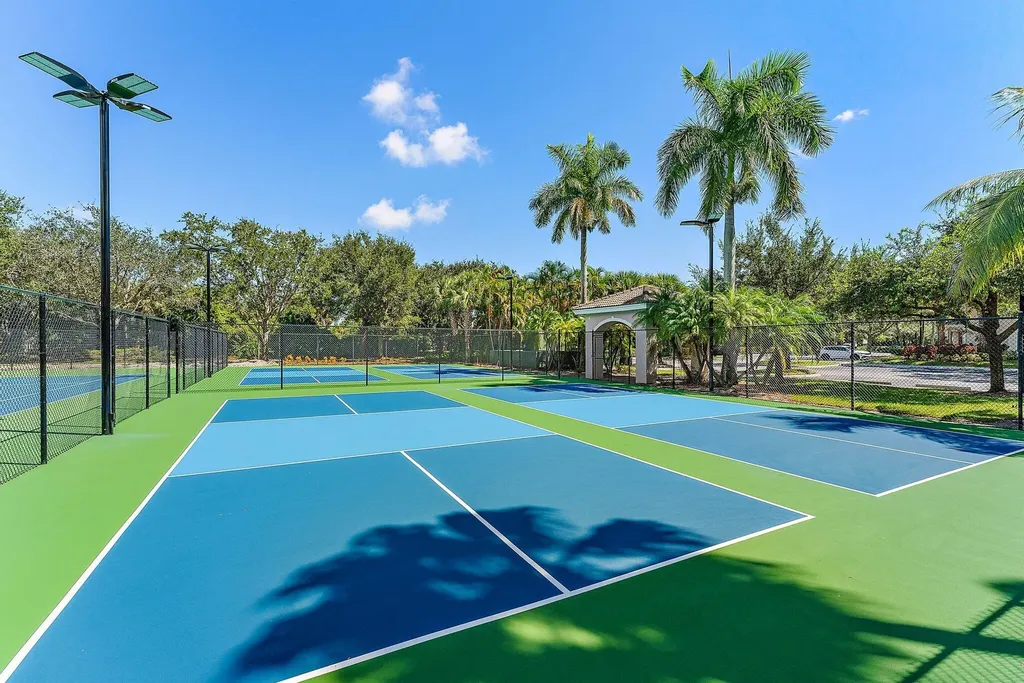 2917 Tuscany Court Palm Beach Gardens FL 33410