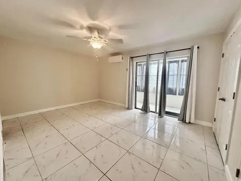 42 Sussex West Palm Beach FL 33417