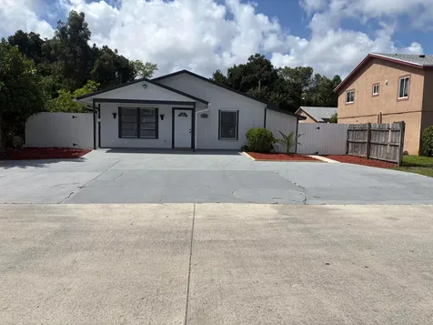 3825 Patio Court Lake Worth FL 33461