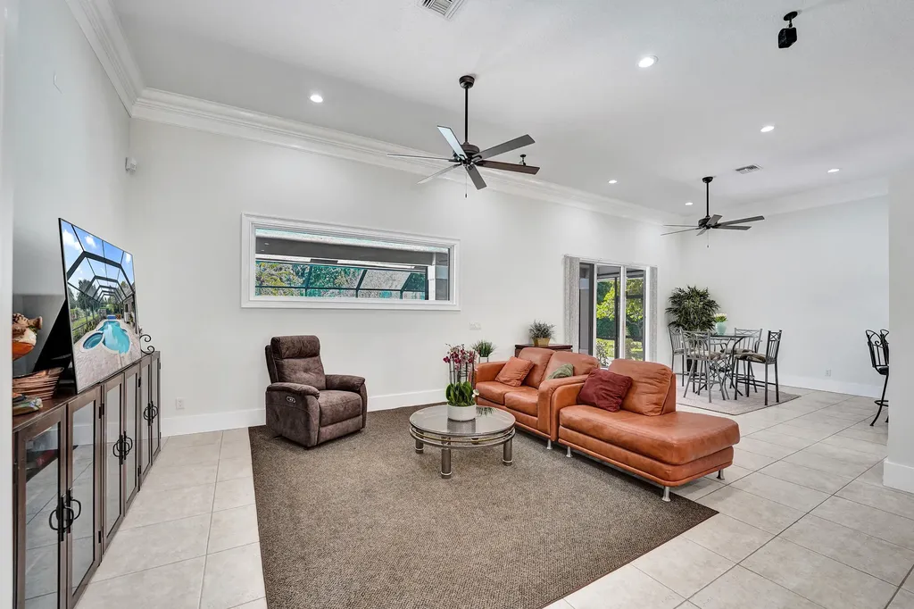 5970 SW 55th Street Davie FL 33314